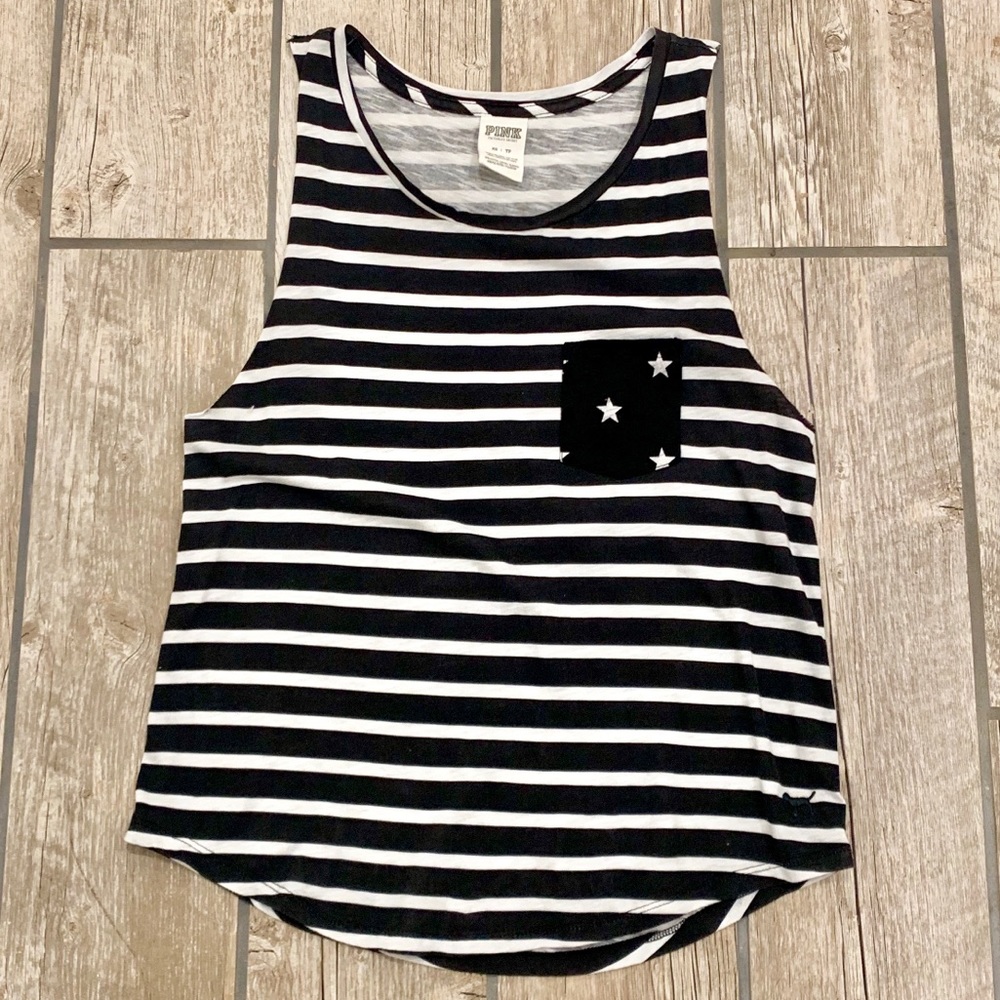 Striped pocket tank